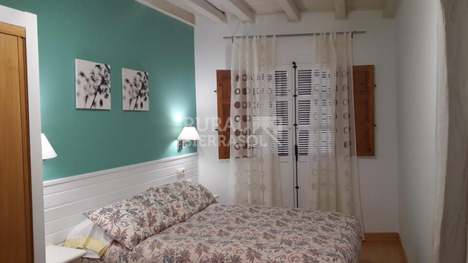 Acogedora Casa de Pueblo en Cabezuela del Valle - Imagen 20