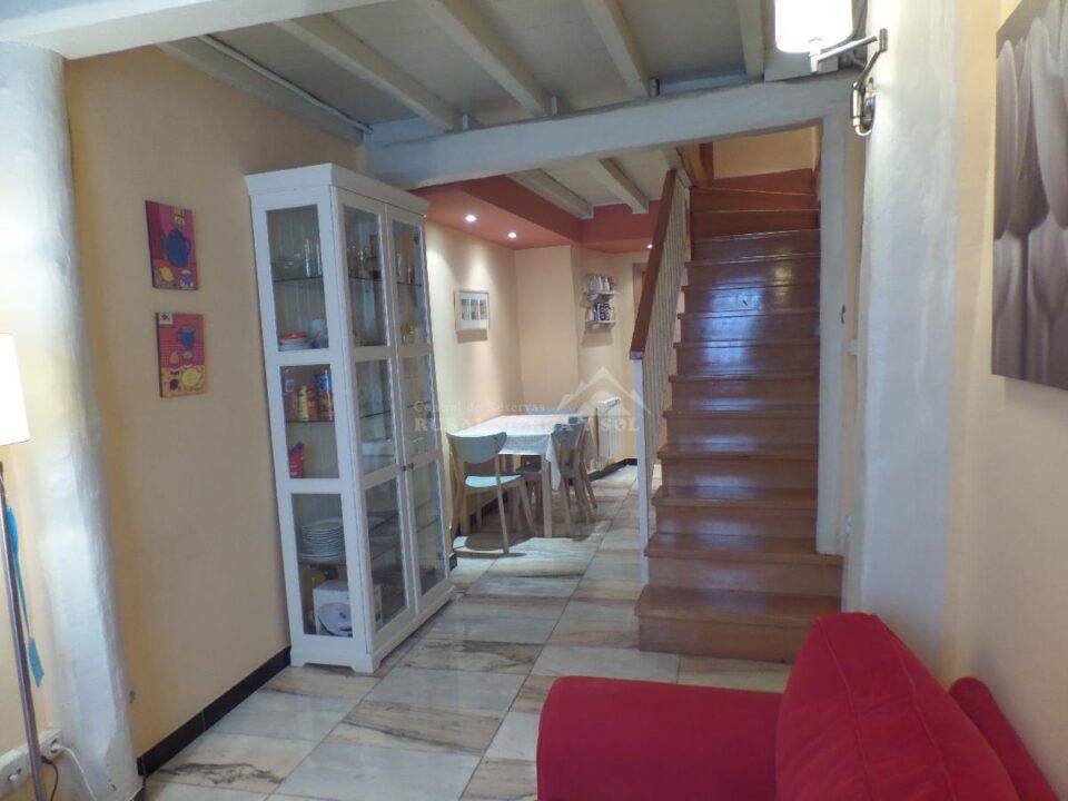 Acogedora Casa de Pueblo en Cabezuela del Valle - Imagen 5