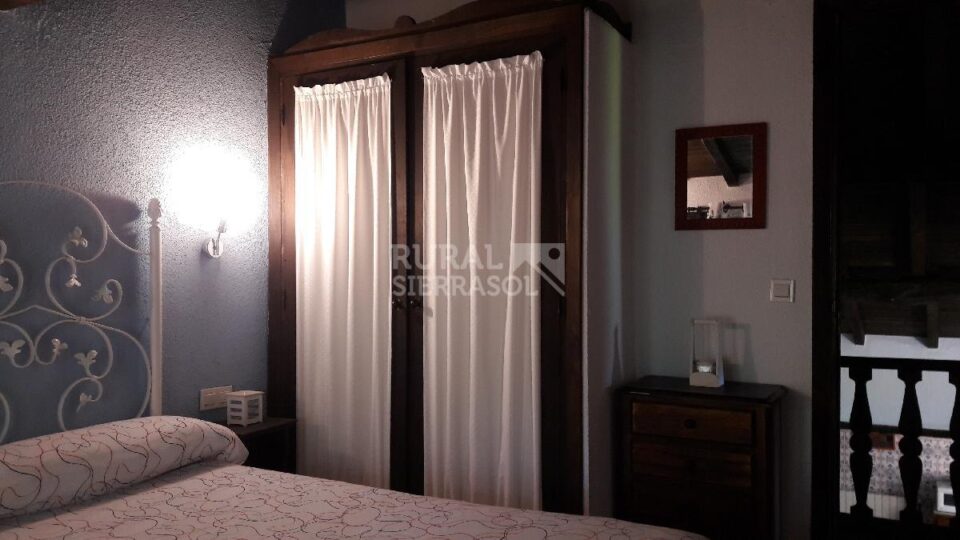 Acogedora Casa Rural en El Valle del Jerte, con piscina y barbacoa - Imagen 16