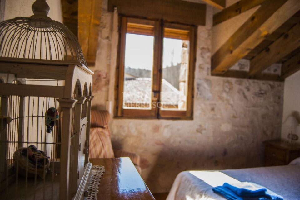 Ancestral Casa Rural en Caballar, con chimenea, barbacoa y wifi - Imagen 5