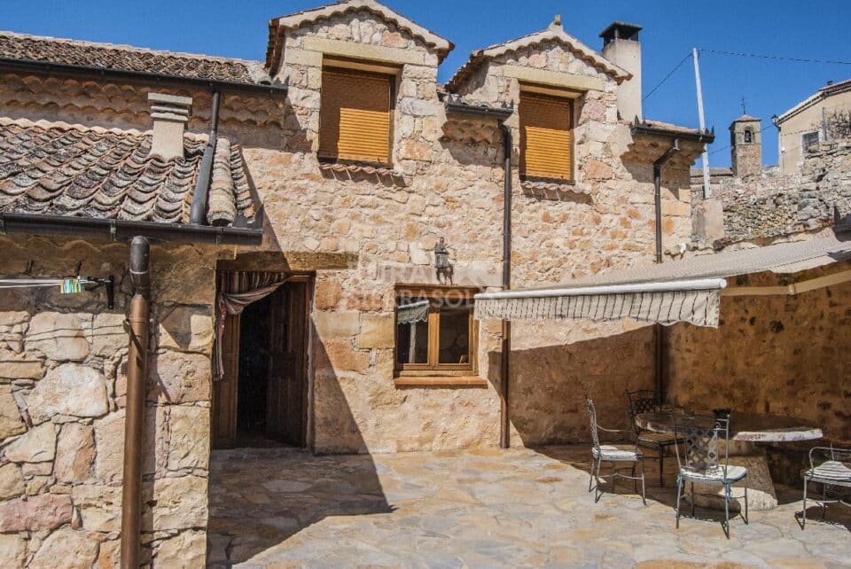 Ancestral Casa Rural en Caballar, con chimenea, barbacoa y wifi - Imagen 23