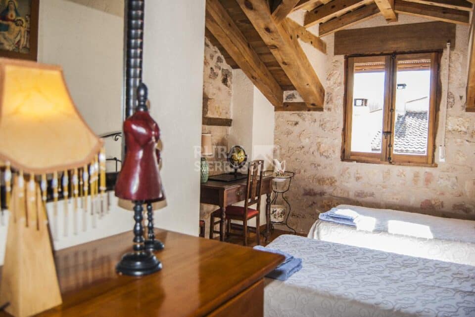 Ancestral Casa Rural en Caballar, con chimenea, barbacoa y wifi - Imagen 27