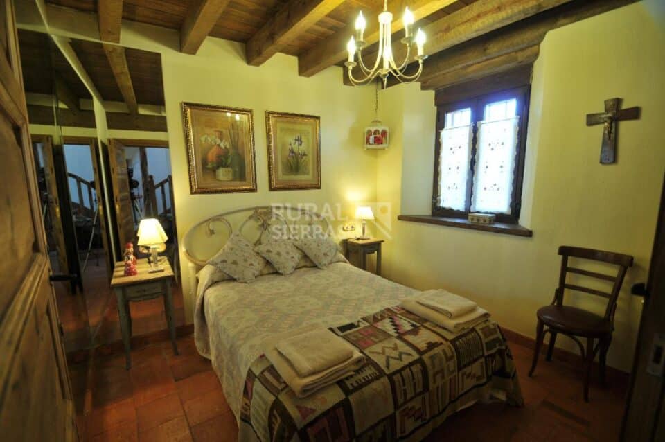 Estupenda Casa Rural en Caballar, con wifi, barbacoa y chimenea - Imagen 3
