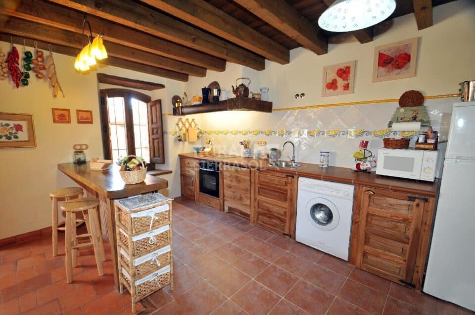 Estupenda Casa Rural en Caballar, con wifi, barbacoa y chimenea - Imagen 6