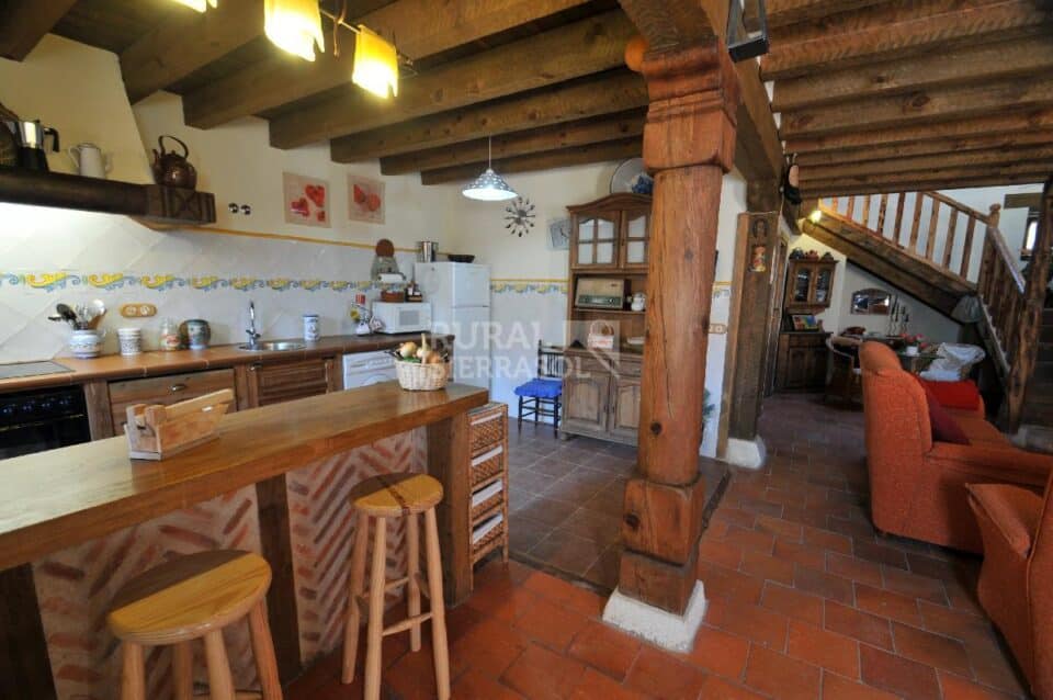 Estupenda Casa Rural en Caballar, con wifi, barbacoa y chimenea - Imagen 7