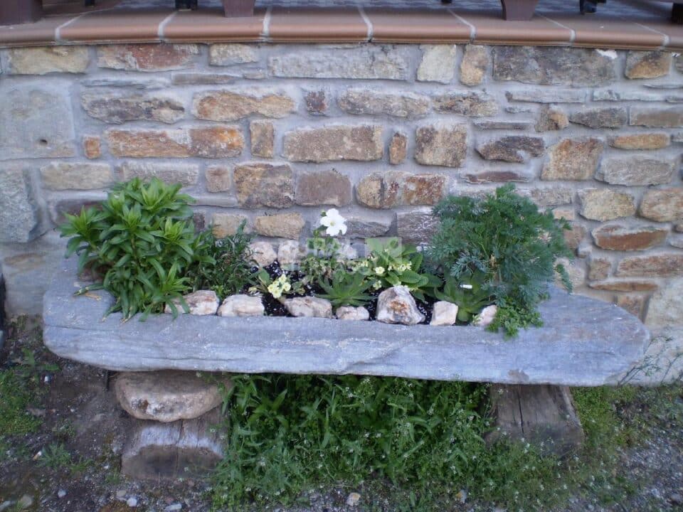 Ancestral Casa Rural en San Justo de Sanabria, con chimenea y barbacoa - Imagen 8