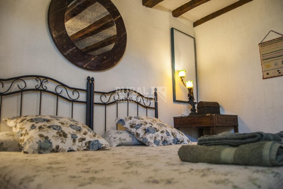 Acogedora Casa Rural en Caballar, con chimenea, barbacoa y wifi - Imagen 13