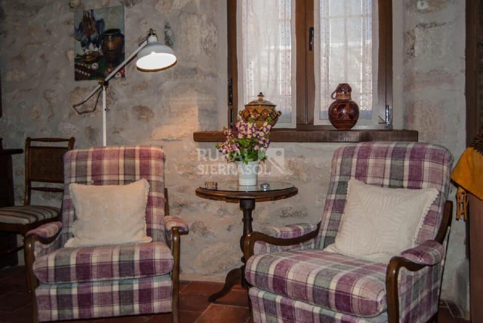 Fantástica Casa Rural en Cantalejo, con piscina y jacuzzi - Imagen 12
