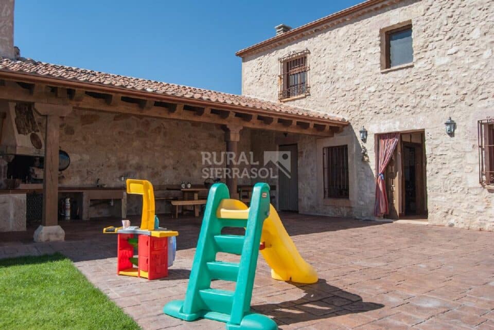 Fantástica Casa Rural en Cantalejo, con piscina y jacuzzi - Imagen 62