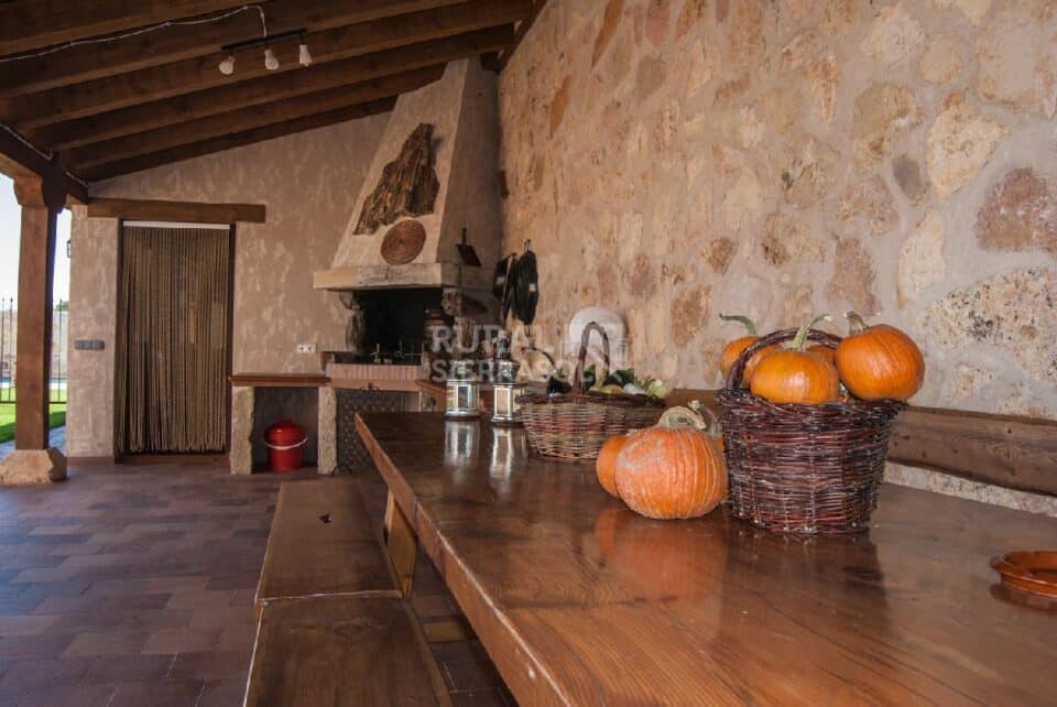 Fantástica Casa Rural en Cantalejo, con piscina y jacuzzi - Imagen 65