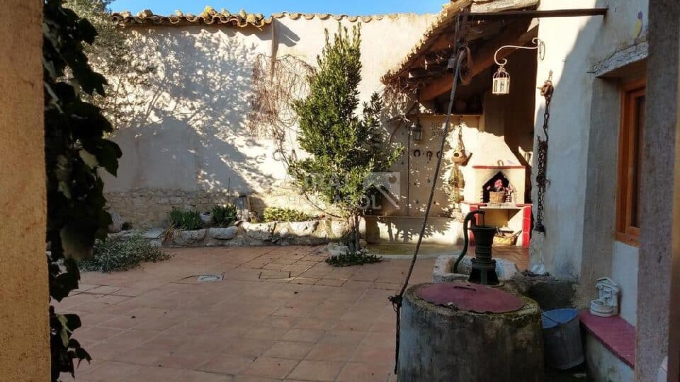 Ancestral Casa Rural en Montes Torozos, con chimenea y barbacoa - Imagen 30