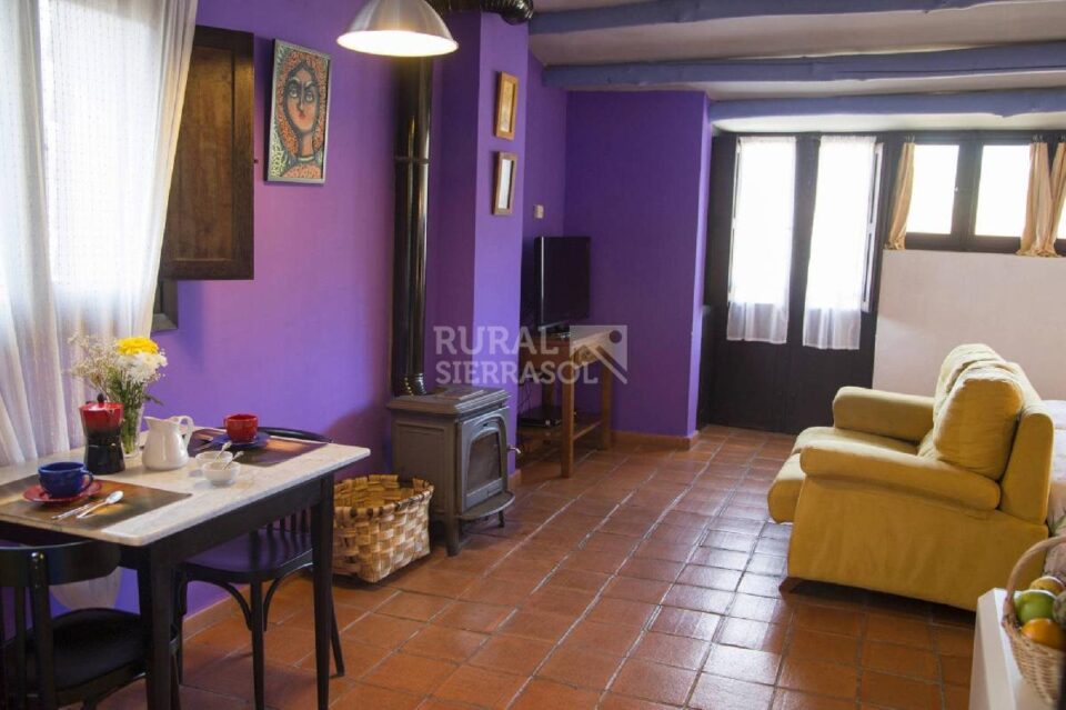 Coqueto Apartamento Rural en Hervas, con calefacción central y chimenea - Imagen 5