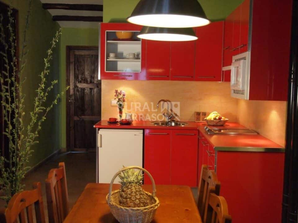 Confortable Apartamento Rural en Hervás, con chimenea y calefacción central - Imagen 8