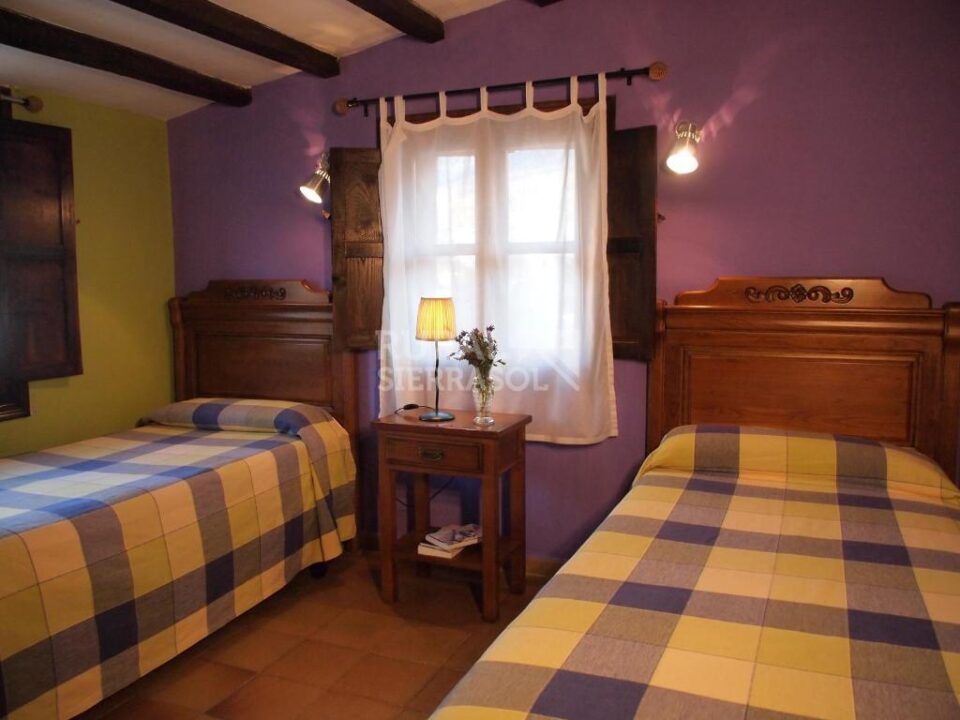 Confortable Apartamento Rural en Hervás, con chimenea y calefacción central - Imagen 10