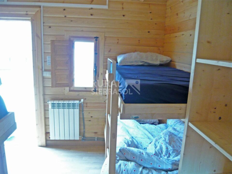 Espléndida Cabaña de Madera en Robledo de Fenar - Imagen 7