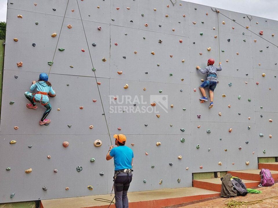 Espléndida Cabaña de Madera en Robledo de Fenar - Imagen 23