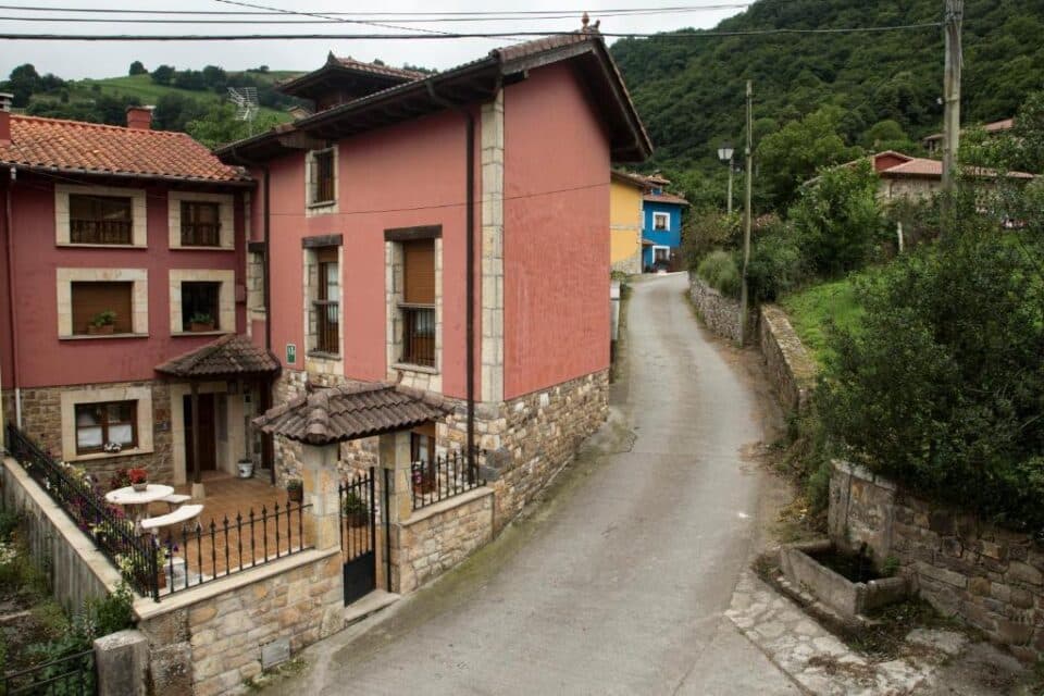 Apartamentos La Regoria - Imagen 16