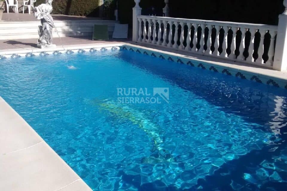 Casa Rural con amplios jardines y piscina, en la Sierra de Grazalema - Imagen 7