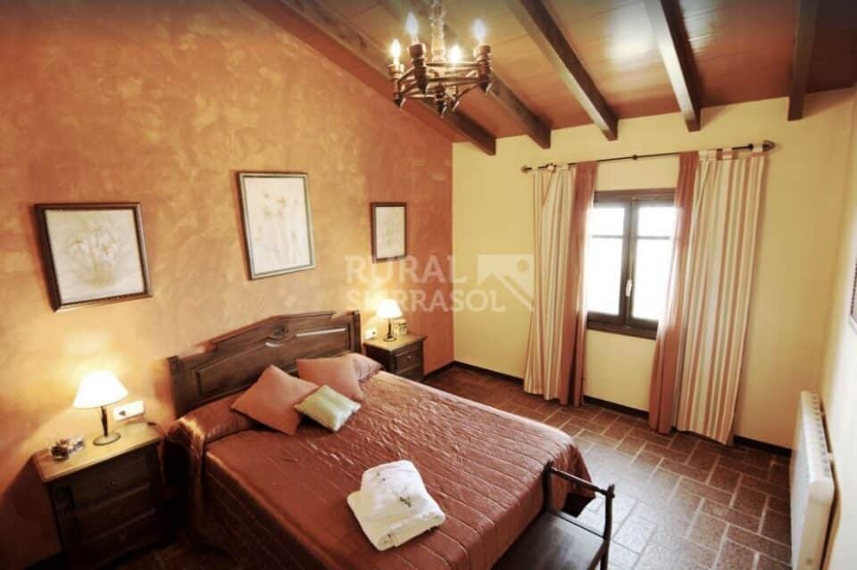 Elegante Casa Rural en plena montaña, con bonitas vistas - Imagen 14