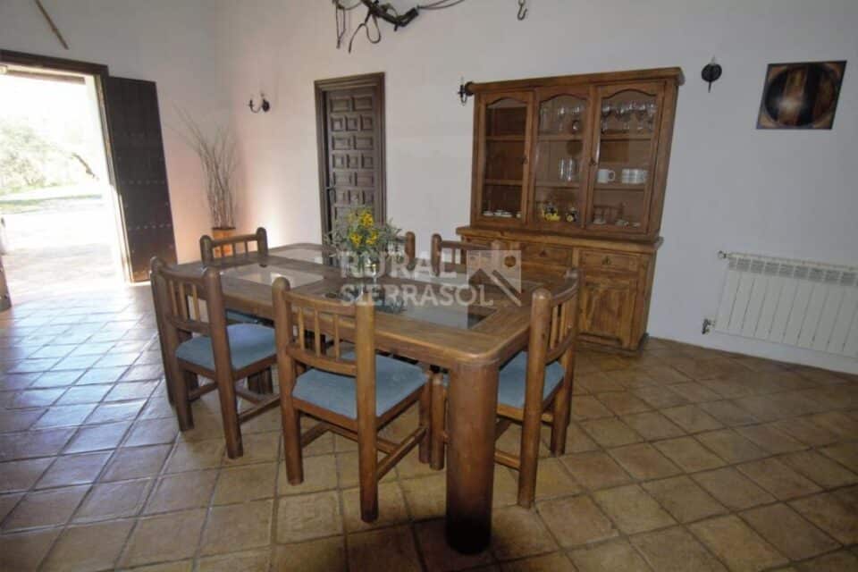 Maravillosa Casa Rural al sur del Torcal de Antequera, con piscina y barbacoa - Imagen 15