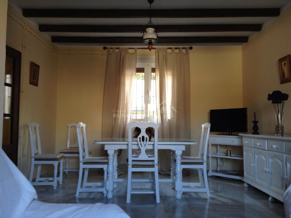 Acogedora Casa Rural en Montejaque, con piscina - Imagen 10