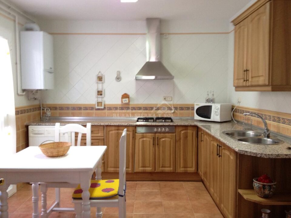 Acogedora Casa Rural en Montejaque, con piscina - Imagen 14