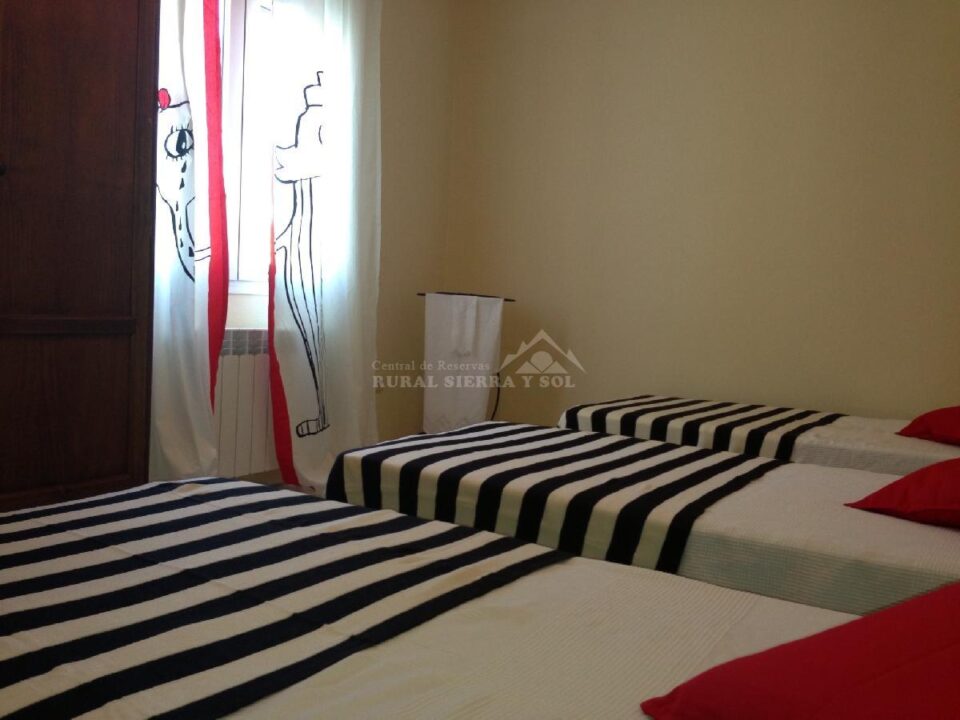 Acogedora Casa Rural en Montejaque, con piscina - Imagen 19