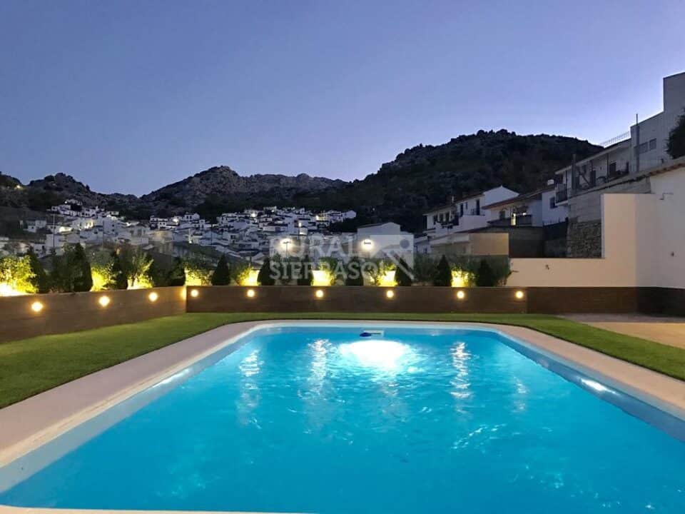 Casa Rural en Montejaque, con piscina y barbacoa - Imagen 6