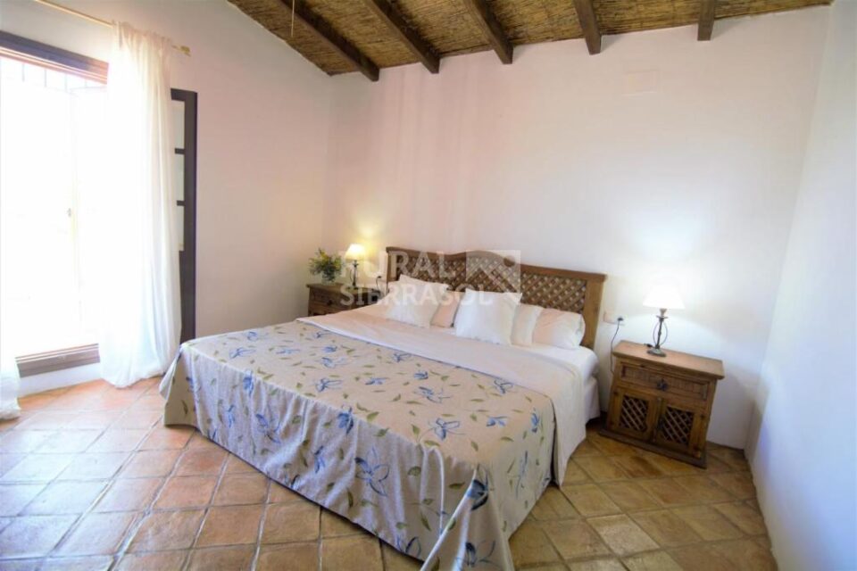 Maravillosa Casa Rural al sur del Torcal de Antequera, con piscina y barbacoa - Imagen 24