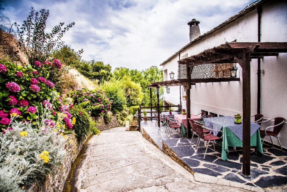 Hotel rural con encanto en Capileira - Imagen 12