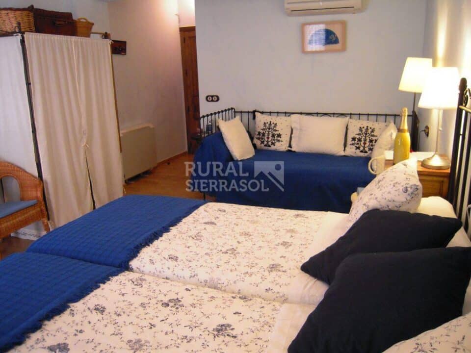 Casa Rural en Hornos de Segura, con chimenea y wifi - Imagen 28