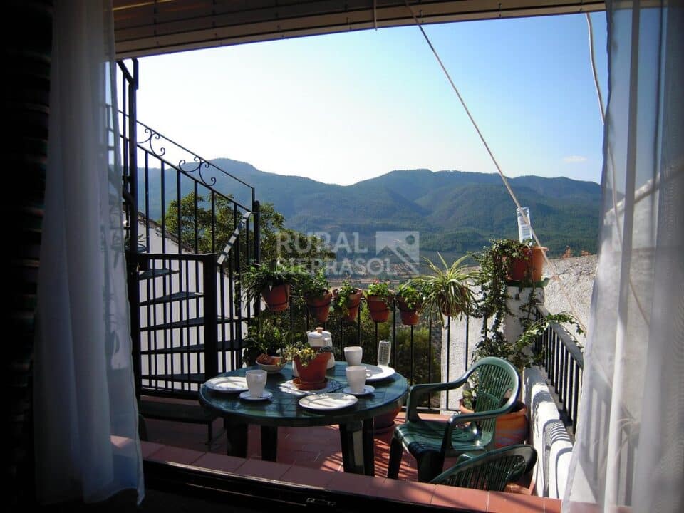 Casa Rural en Hornos de Segura, con chimenea y wifi - Imagen 3