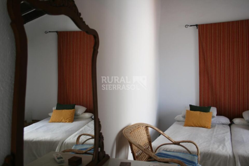 Casa Rural en Arcos de la Frontera, con preciosas vistas al lago - Imagen 10