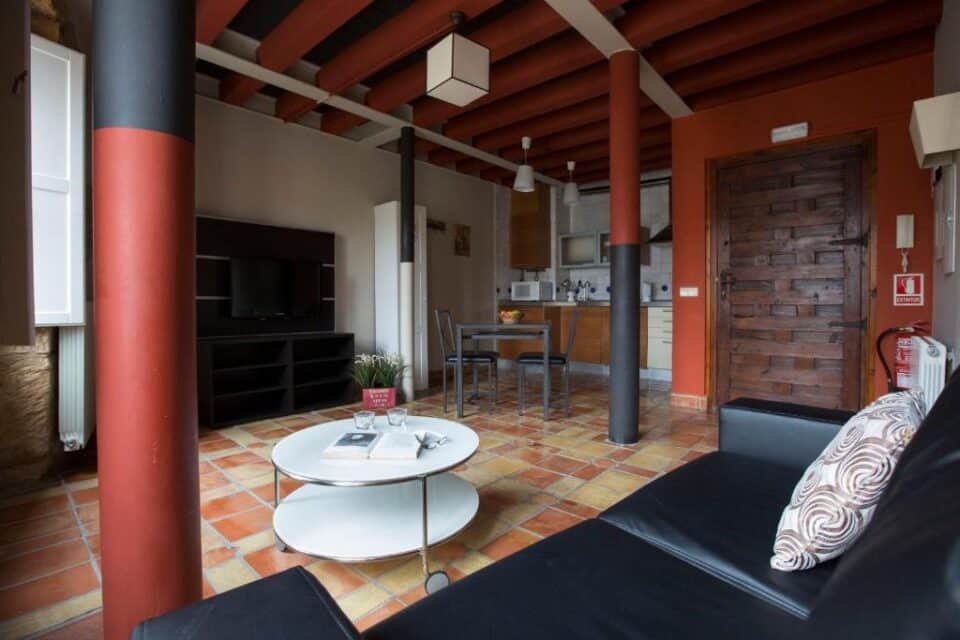 Apartamentos con Encanto Señorío de Haro. Estudio 2 ó 3 personas - Imagen 12