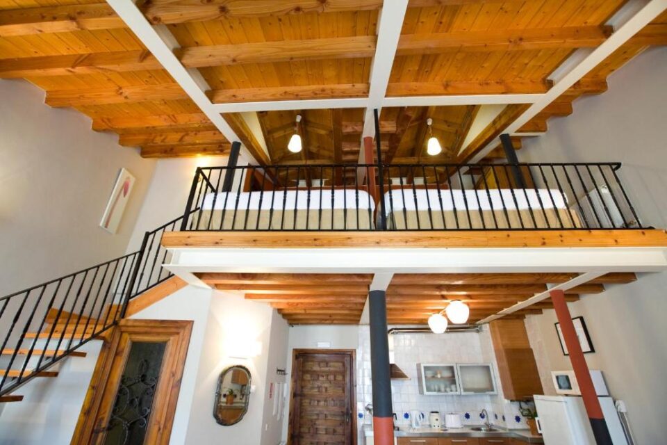 Apartamentos con Encanto Señorío de Haro. Dúplex 5 personas - Imagen 4