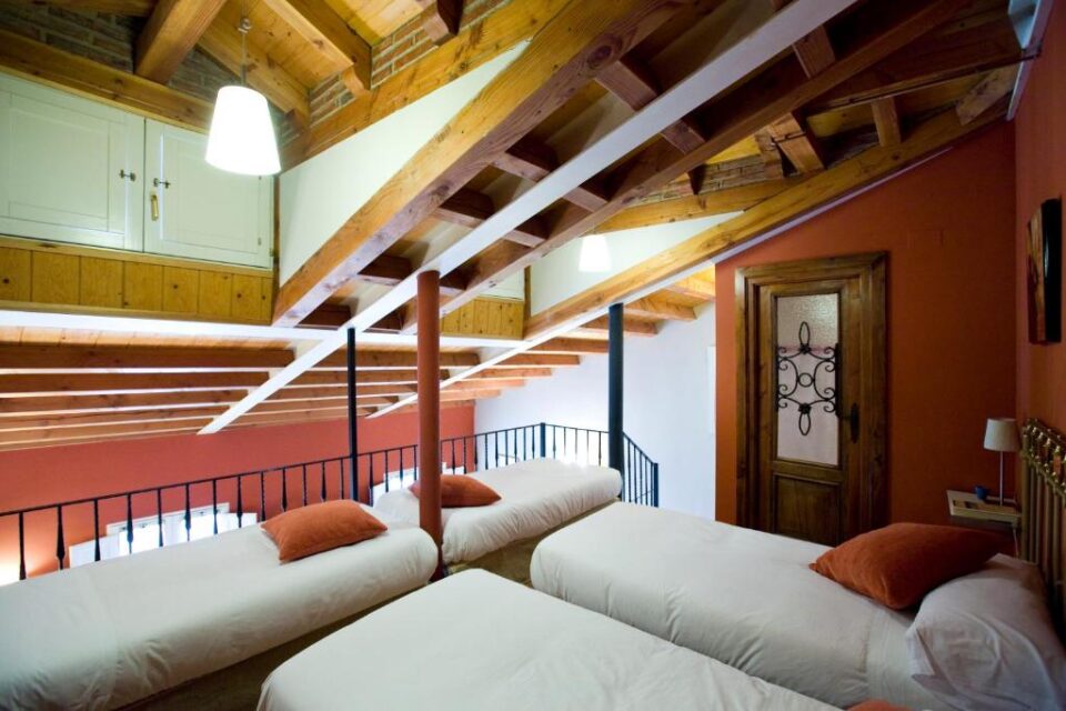 Apartamentos con Encanto Señorío de Haro. Dúplex 5 personas - Imagen 8