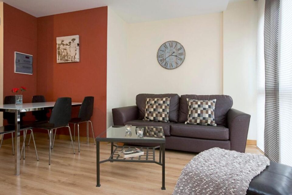 Apartamentos con Encanto Señorío de Haro. Dúplex 5 personas - Imagen 13