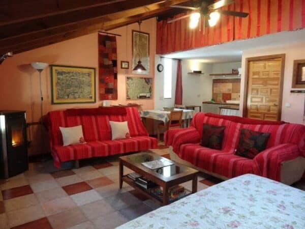 Casa rural en Aragosa (Mandayona, Guadalajara)-925