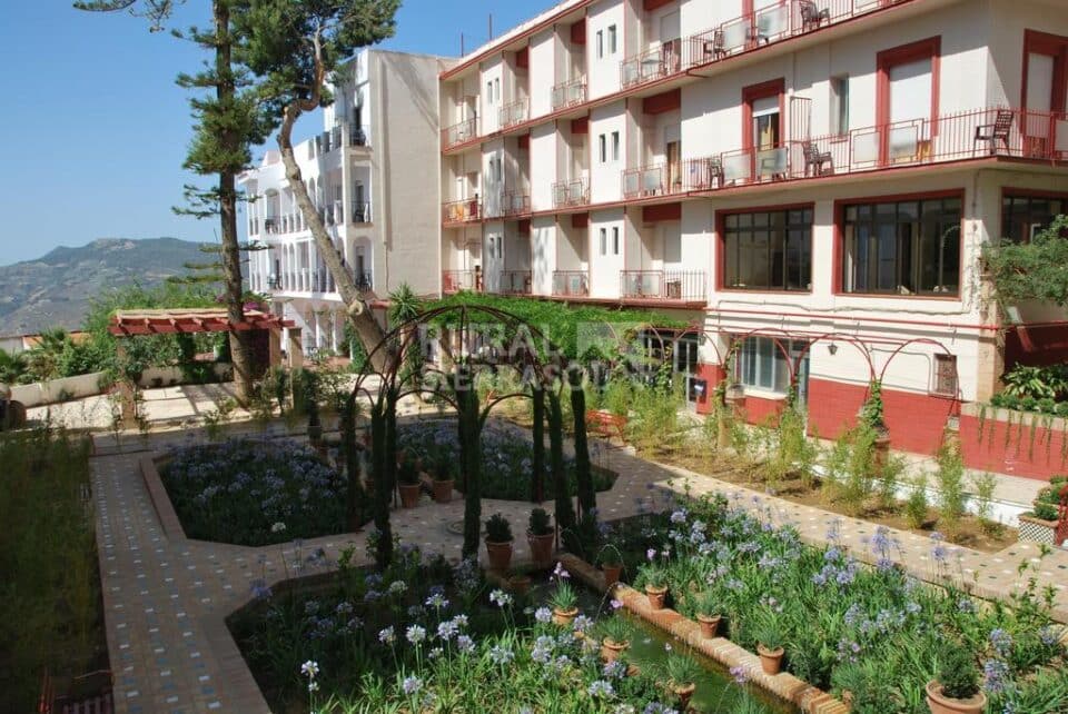 Magnífico Hotel en el centro turístico de Lanjarón - Imagen 35