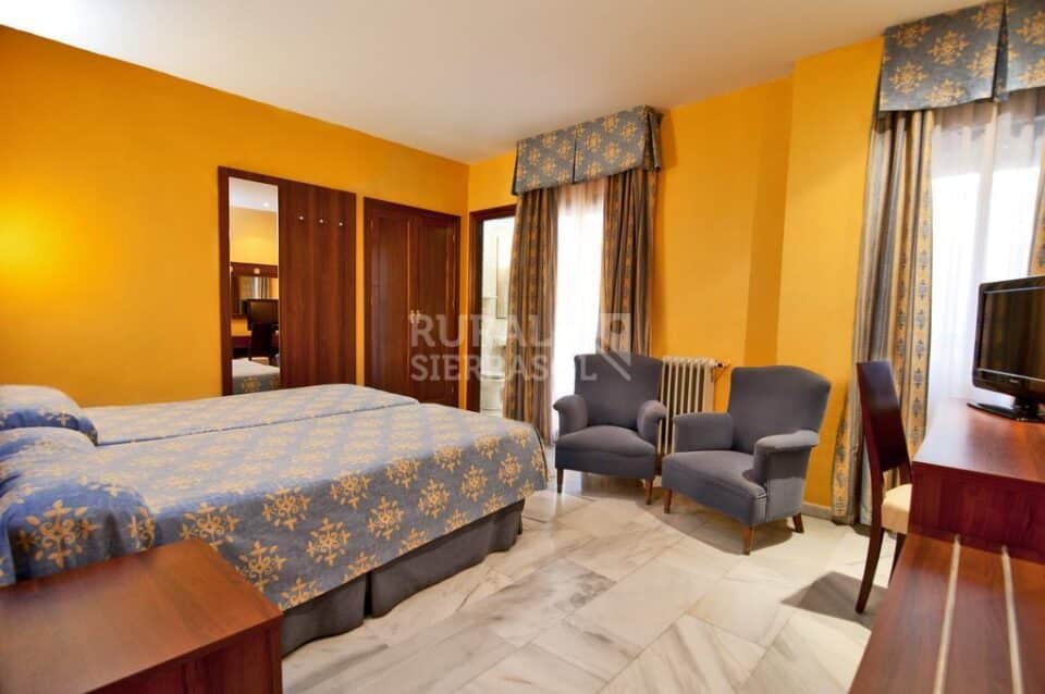 Acogedor Hotel en Lanjarón, con piscina y restaurante - Imagen 5
