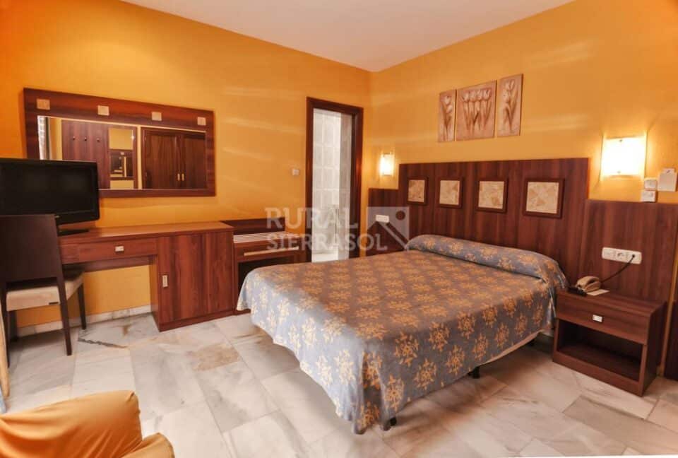 Acogedor Hotel en Lanjarón, con piscina y restaurante - Imagen 10