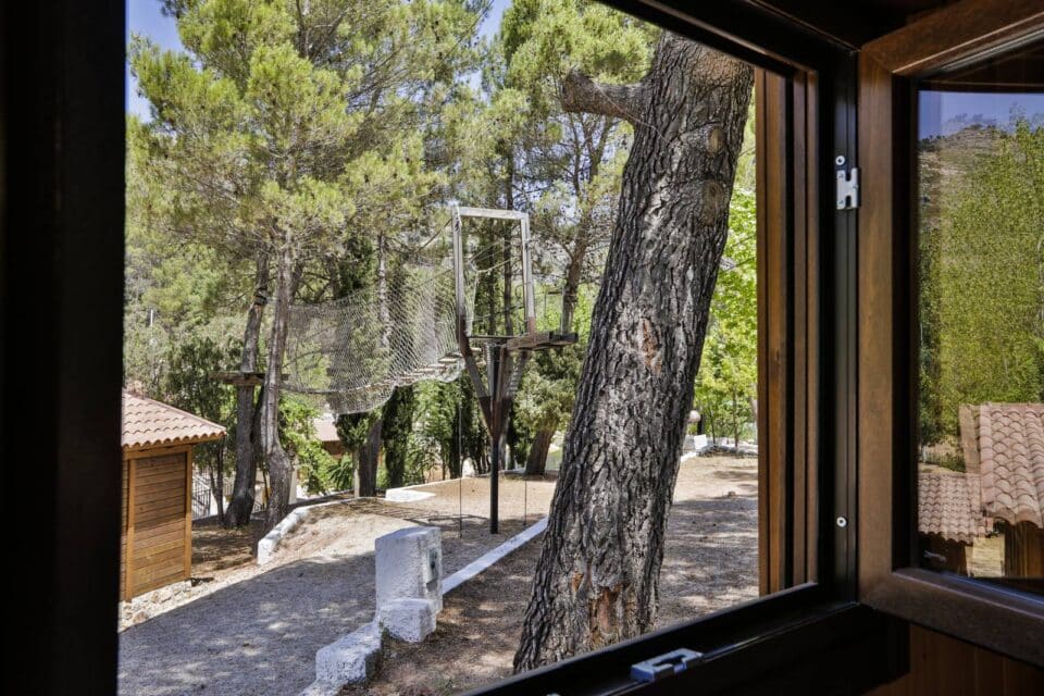 Cabaña de Madera de categoría superior, en Arroyo Frío, para 4 personas, con piscina y aire acondicionado - Imagen 7