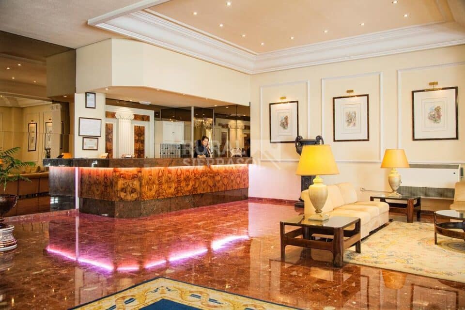 Elegante Hotel en Lanjarón - Imagen 11