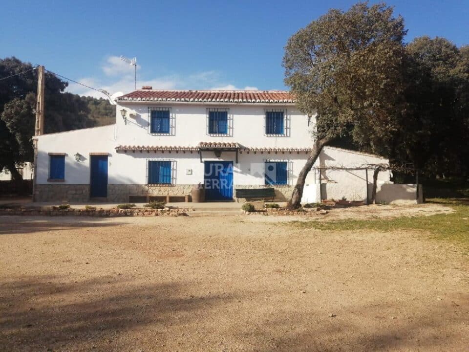 Fachada de Casa rural en Alfarnate (Málaga)-3516
