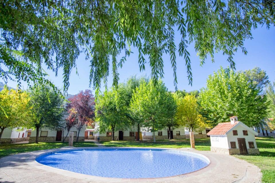 Cabaña de Madera de categoría superior, en Arroyo Frío, para 4 personas, con piscina y aire acondicionado - Imagen 20