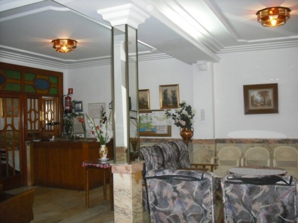 Acogedor Hostal en Lanjarón, con restaurante - Imagen 15