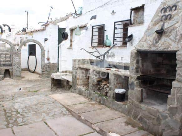 Zona de barbacoa de casa rural en Peñarroya-Pueblonuevo (Córdoba) referencia 4078