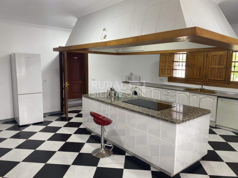 Cocina de casa rural en Álora (Málaga) referencia 4107