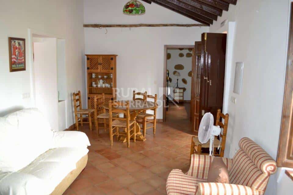 Comedor de casa rural en Periana (referencia 4100)