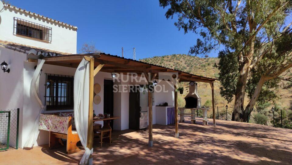 Todo el porche de casa rural en Comenar (Málaga) referencia 4101
